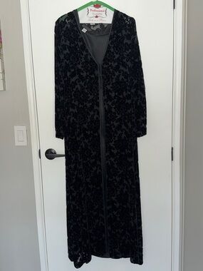 Spenser Jeremy 100% Silk Black Maxi Dress w/ Velvet Dusk Jacket ~ Small